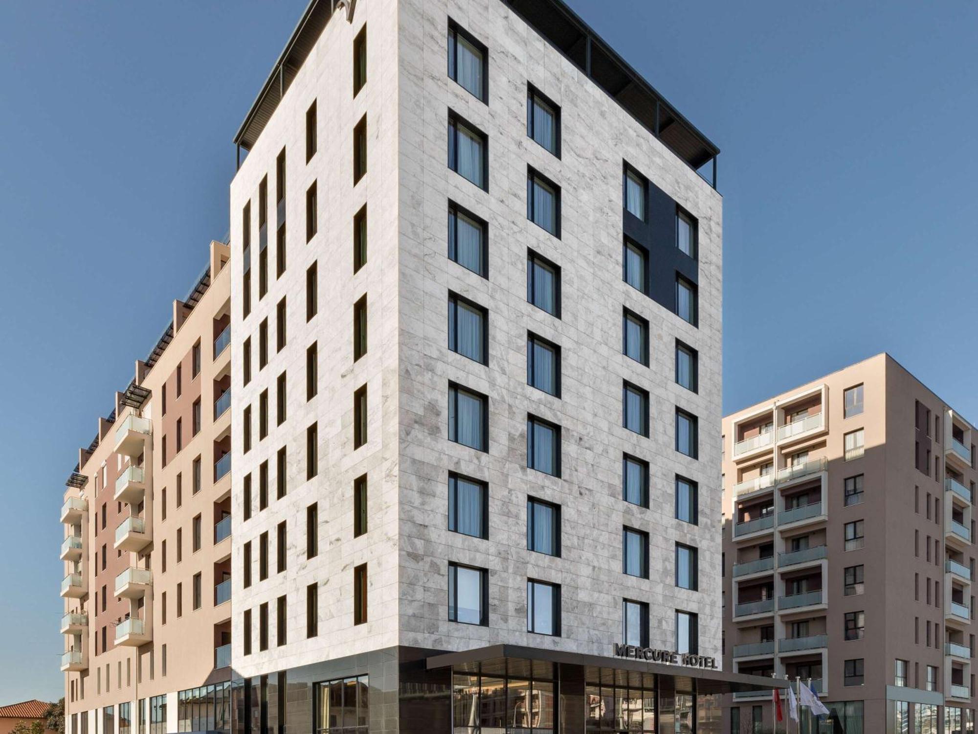 Mercure Tirana Exteriör bild