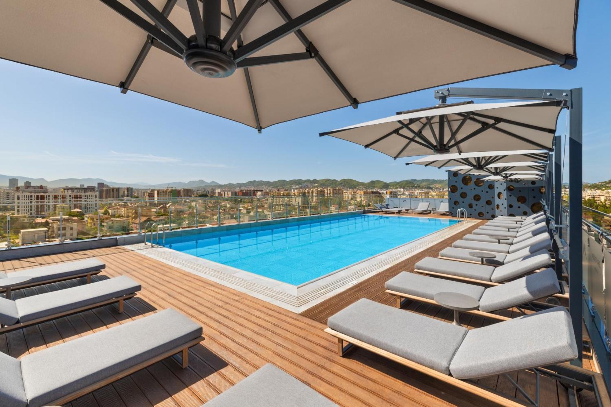 Mercure Tirana Exteriör bild