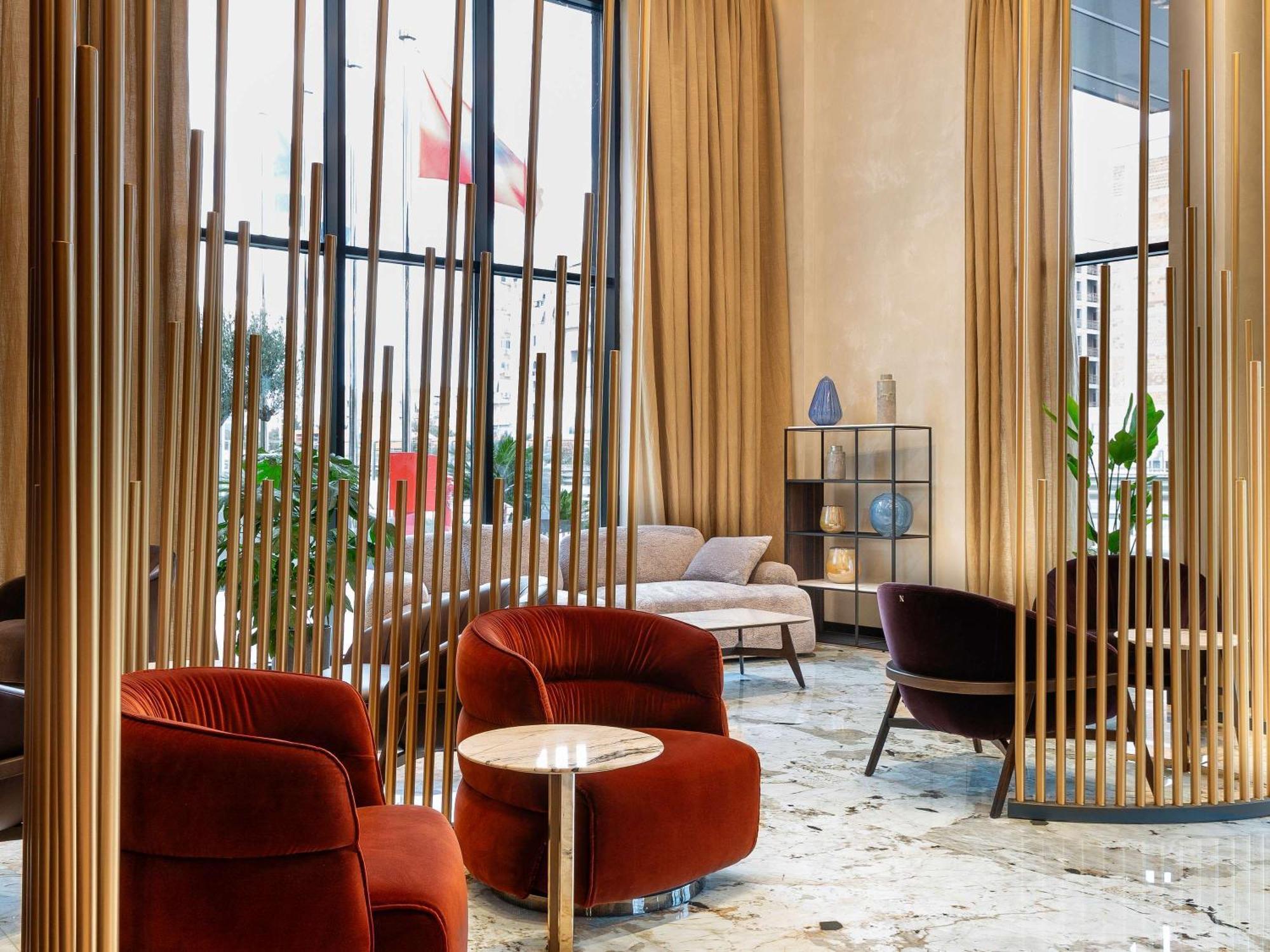 Mercure Tirana Exteriör bild